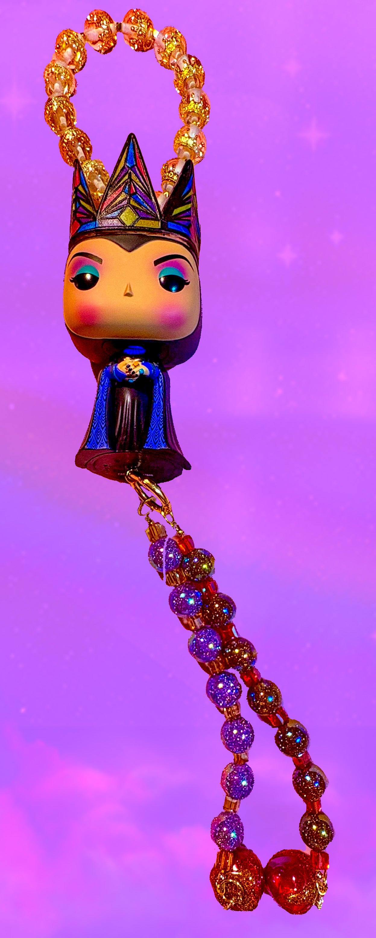 "Royal, ruthless, and dripping in glitter — this bag charm doesn’t accessorize, it intimidates. 👑✨