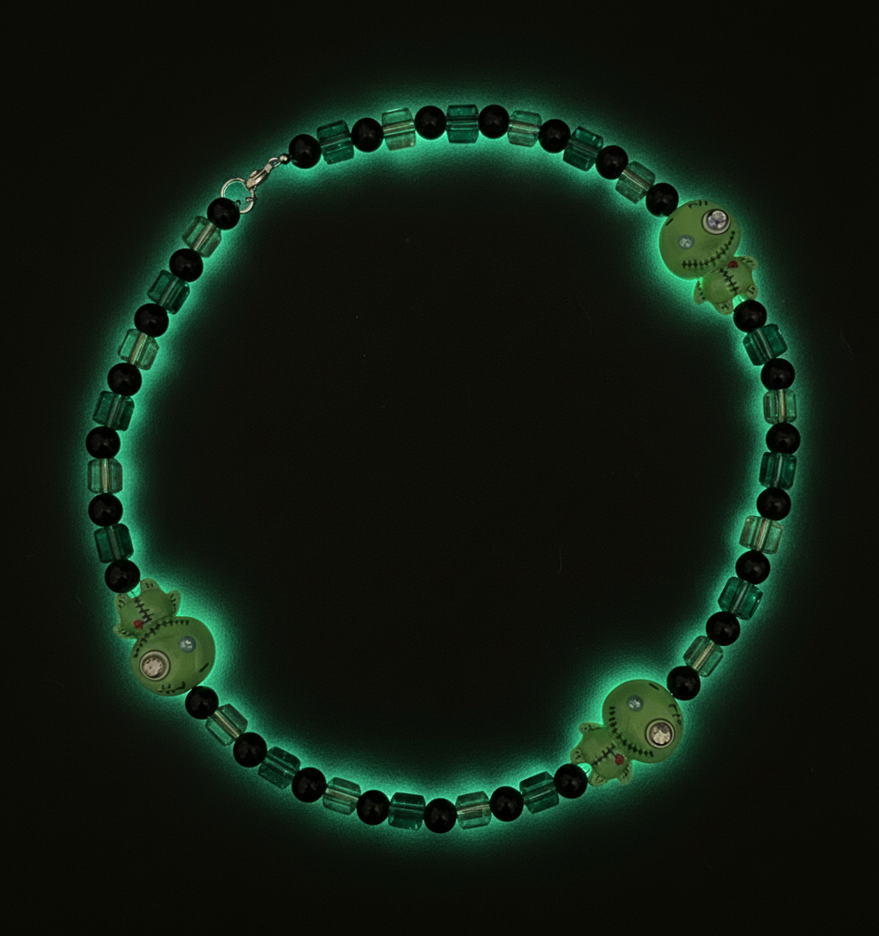 If you can’t handle the hex, step aside. 🎃 #BigBeadEnergy